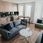 Castle Lakes - Aparthotel