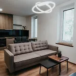 Castle Lakes - Aparthotel 3*