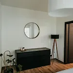 Castle Lakes - 3*