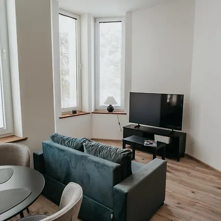 Castle Lakes - Hotel apartamentowy