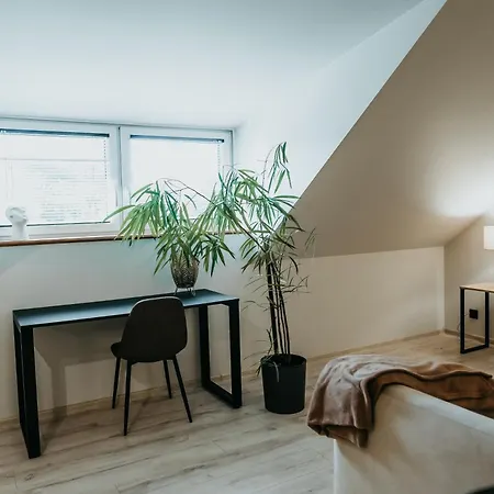 Castle Lakes - Hotel apartamentowy 3*