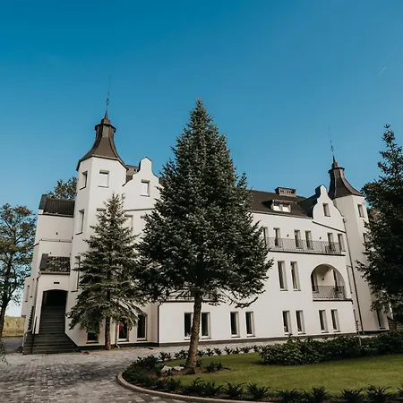 Castle Lakes - 3* Legnica