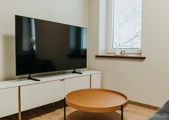 Castle Lakes - Aparthotel Legnica