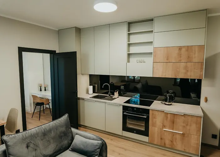 Aparthotel Castle Lakes - Legnica