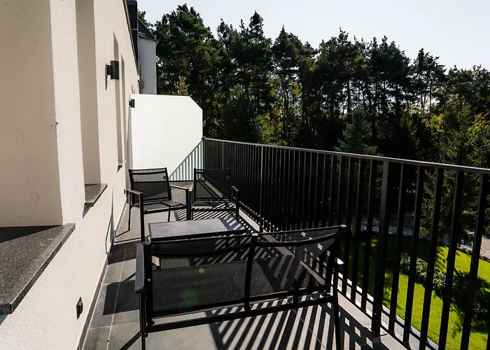 Aparthotel Castle Lakes - 3*