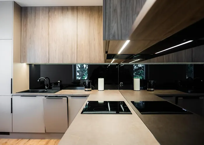 Aparthotel Castle Lakes - Legnica