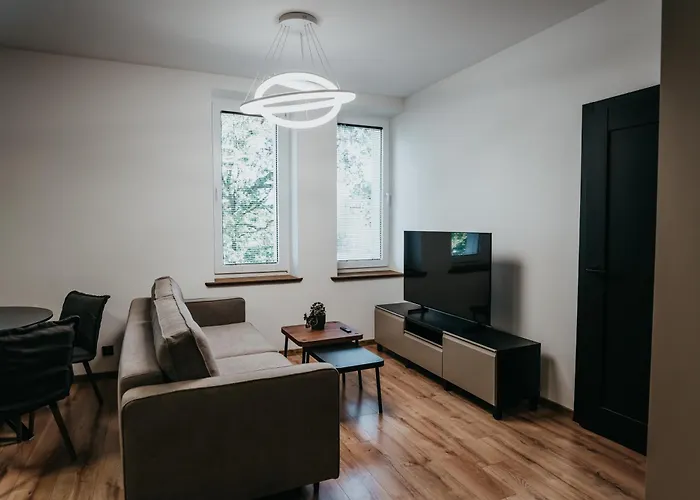 Aparthotel Castle Lakes - 3*