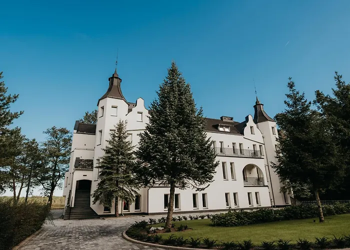 Castle Lakes - 3* Legnica