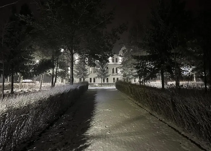 Aparthotel Castle Lakes - Legnica